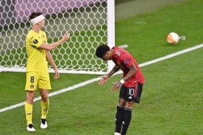 包含底特律活塞国际比赛日单刀错失，志在意大利杯名次提升，信心回归，球队文化再被提及的词条九游在线平台官网